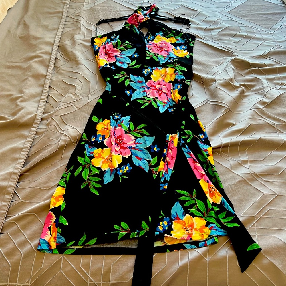 Fantastic halter-back floral dress by Ralph Lauren